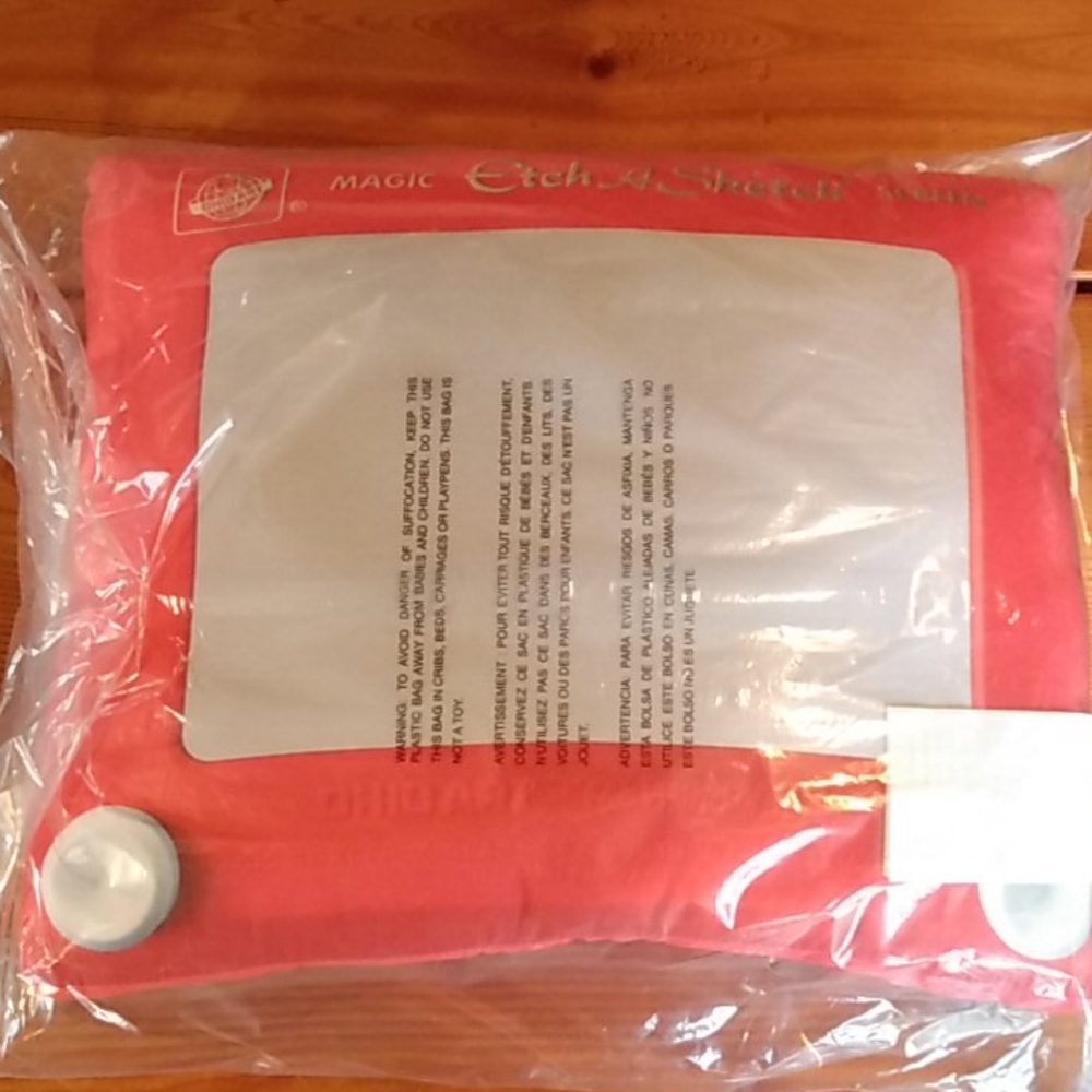 Etch A Sketch Red Autograph Pillow With Marker